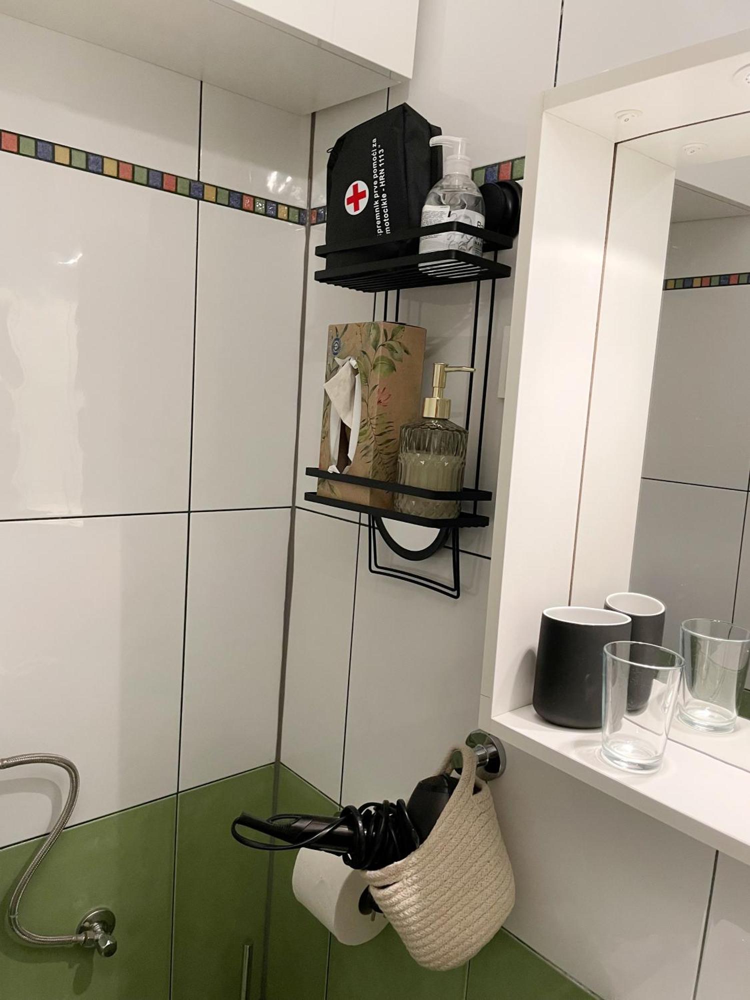 Fredys Apartments Stari Grad  Bagian luar foto