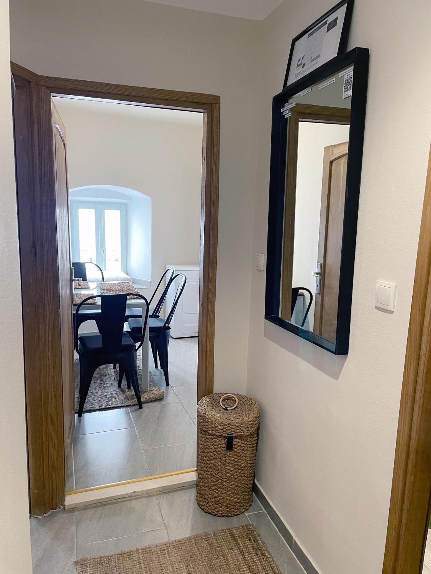 Fredys Apartments Stari Grad  Bagian luar foto